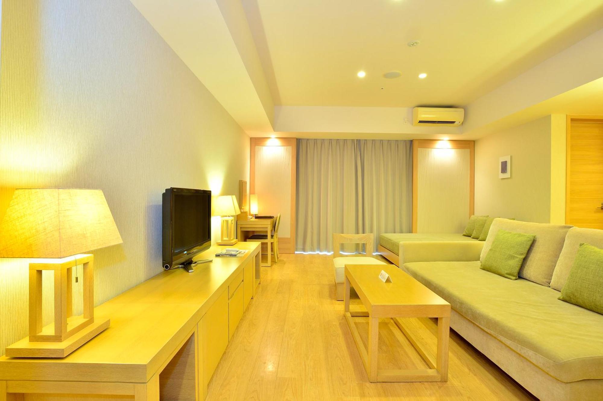Moon Ocean Ginowan Hotel & Residence Okinawa Kültér fotó